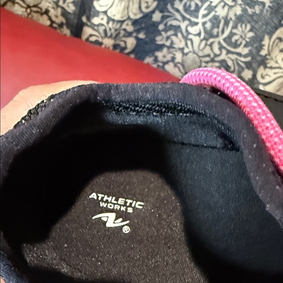 Athletic Works Kids Sneakers Black Gray with Pink Laces - Picture 5 of 7